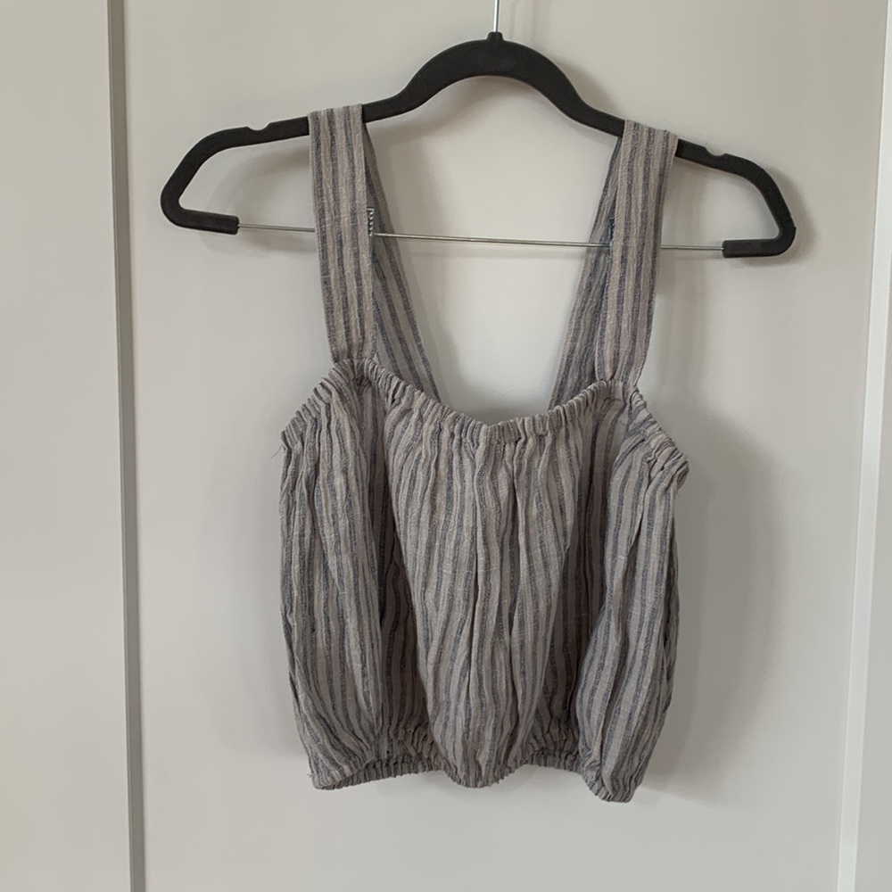 HONEYBEA CROP TOP- NWOT